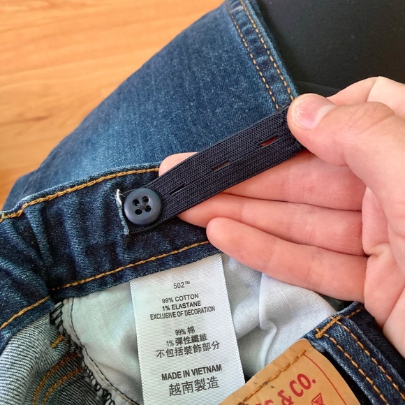 Boy’s size 10 Levi’s regular taper leg blue jeans with adjustable waist - Picture 3 of 7